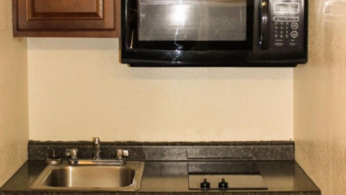 Golden Wheat Budget Host Inn image 7